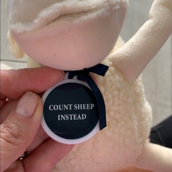 Number 80 Serta sheep - Picture 5 of 5